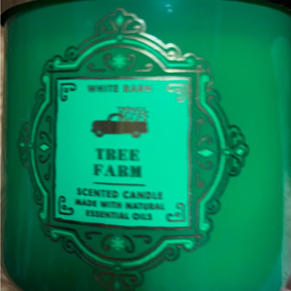 BBW Bath and Body Works Tree Farm 3 Wick scented candle